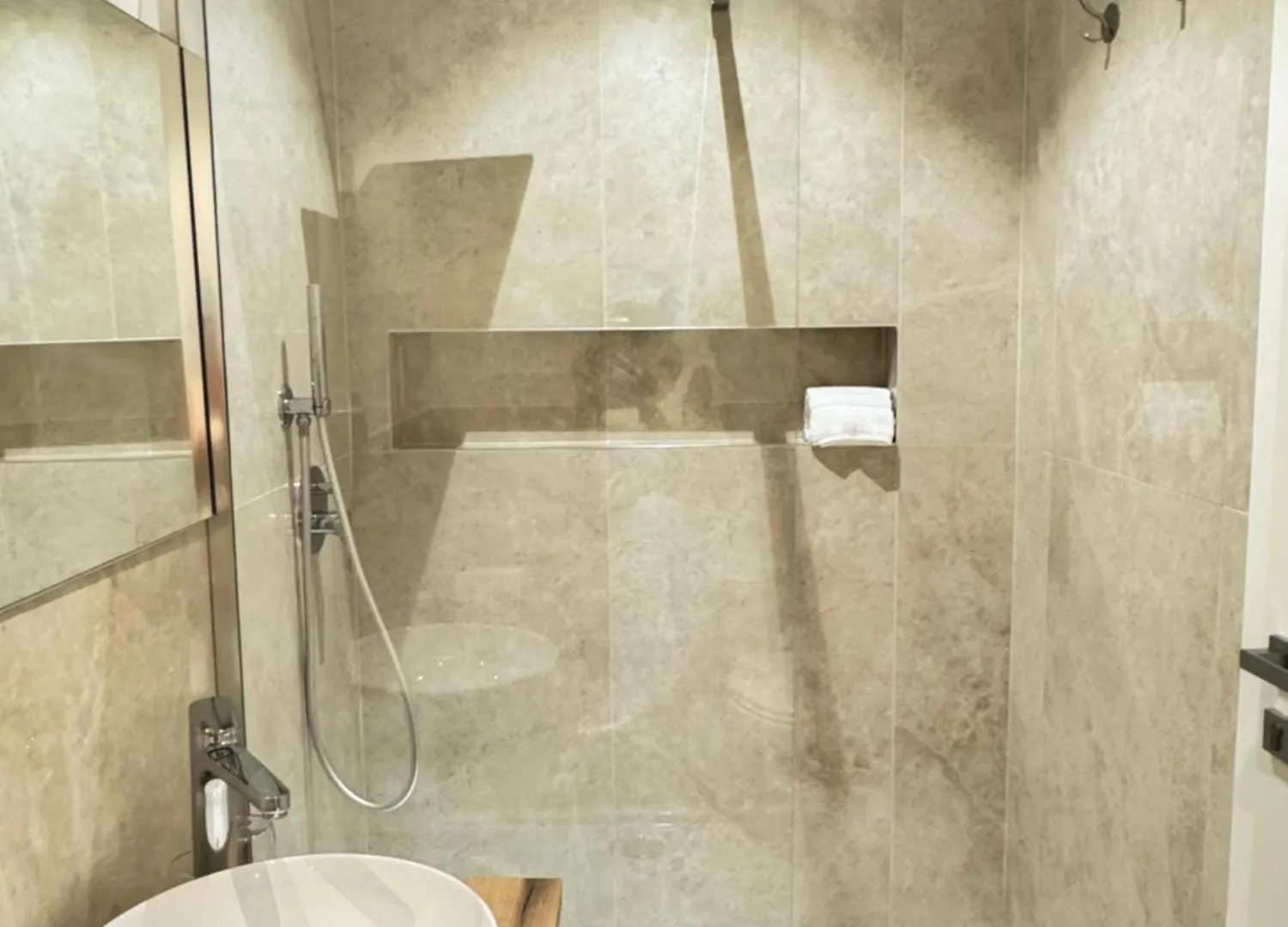 Feel Boutique Rooms Oristano 0*,  Italien