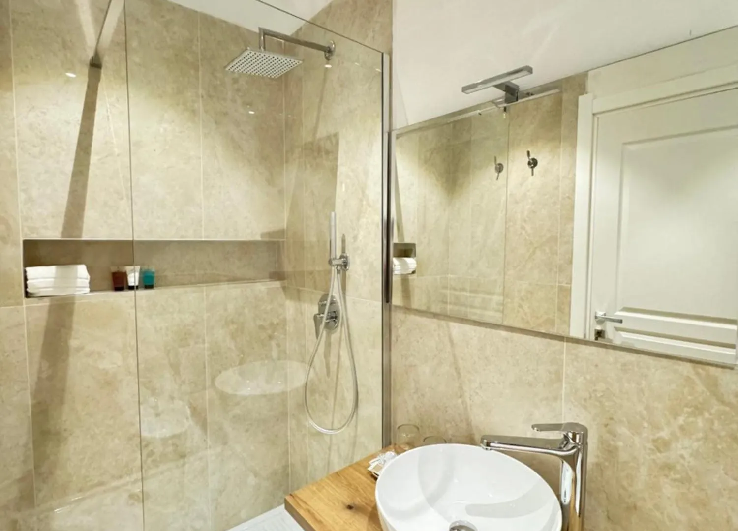 Feel Boutique Rooms Oristano Guest house